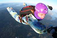 It's not cold, I alway jump like this......